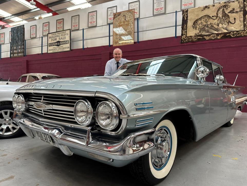 Classic Cars, Vehicles & Automobilia