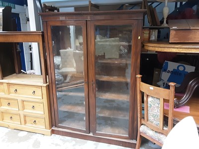 Lot 1051 - Victorian mahogany bookcase