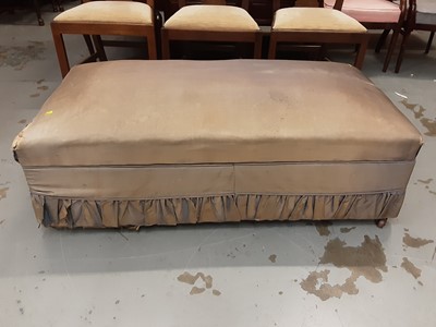 Lot 834 - Victorian ottoman, 124cm wide, 63cm deep