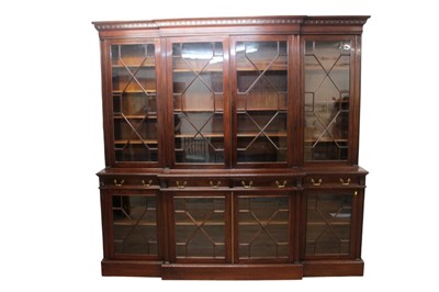 Lot 1294 - Late 19th / early 20th century mahogany break front bookcase