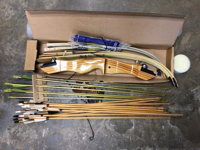 Lot 126 - Bow and arrows and accessories