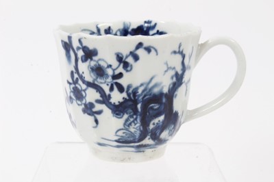 Lot 188 - A Worcester Prunus Root pattern faceted coffee cup, circa 1758