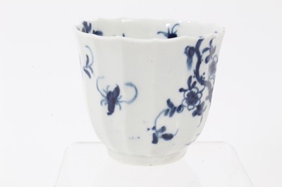 Lot 188 - A Worcester Prunus Root pattern faceted coffee cup, circa 1758