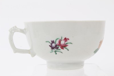 Lot 72 - An unusual Chinese Export tea cup, Qianlong