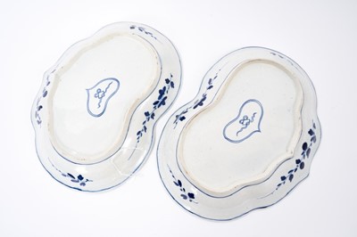 Lot 183 - A pair of Worcester 'Kangxi Lotus' pattern heart shaped dishes, circa 1770