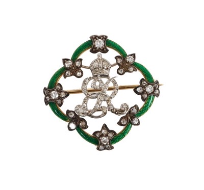Lot 2 - H.M.Queen Elizabeth (later H.M. Queen Elizabeth The Queen Mother), fine 1930s Royal Presentation two colour gold, diamond and green guilloché enamel brooch with central crowned ER cipher within fl...