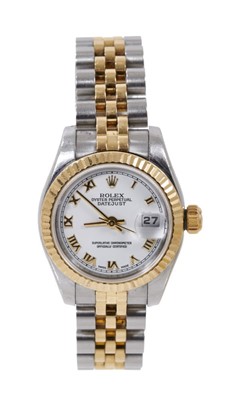 Lot 723 Ladies Rolex Oyster Perpetual DateJust gold