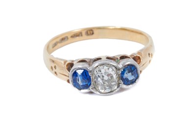 Lot 704 - Victorian diamond and sapphire three stone ring