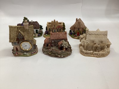 Lot 1357 - Large collection of Lilliput Lane cottages with listing included
