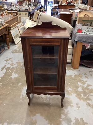 Lot 946 - Edwardian inlaid mahogany display cabinet