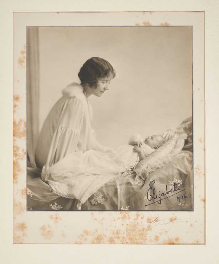 Lot 18 - H.R.H.Elizabeth Duchess of York (later H.M.Queen Elizabeth The Queen Mother) Fine 1920s signed portrait photograph of the Princess with her infant daughter Elizabeth ( later H.M.Queen Eli...