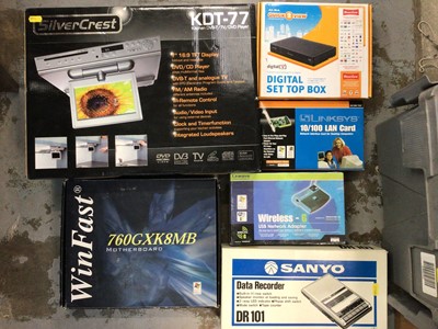 Lot 436 - Selection of boxed computer equipment and accessories