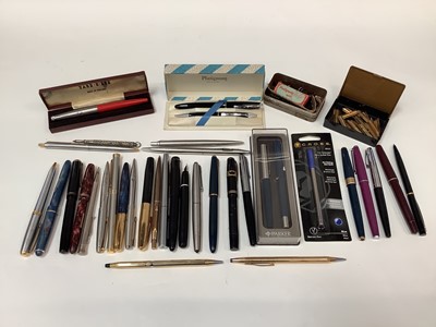 Lot 2520 - Collection of pens including two gold plated Cross pens, Parker and various fountain pens etc