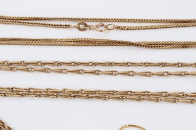 Lot 12 - Group of 9ct gold and yellow metal jewellery and 18ct gold chain