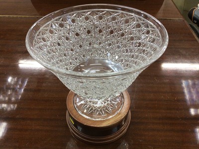 Lot 556 - St George's Hill Golf Club presentation cut glass lead Crystal bowl on plinth