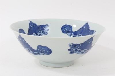 Lot 300 - Chinese blue and white bowl
