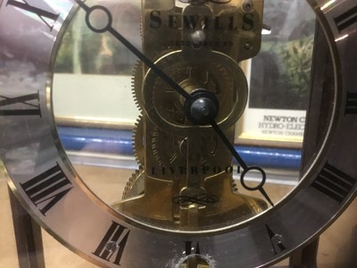 Lot 203 - Two modern mantel clocks