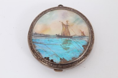 Lot 793 - Early 20th century silver and enamelled compact