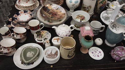 Lot 145 - Large quantity of of ceramics including Wedgwood Ice Rose vase, Meadowland Bird vase by Franklin Porcelain, Royal Doulton Rose Elegans TC1010 part tea, coffee and dinner service