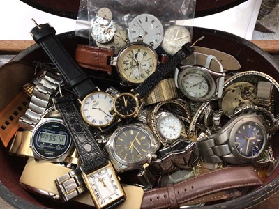 Lot 756 - Group of wristwatches and movements to include Gucci, Seiko, Raymond Weil etc