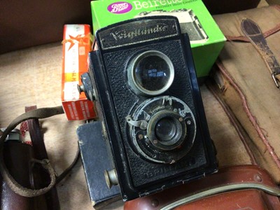 Lot 441 - Group vintage cameras and accessories