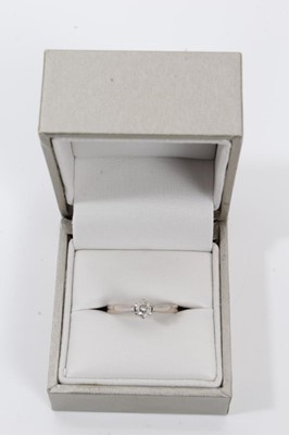 Lot 118 - Diamond single stone ring with a round brilliant cut diamond, weighing approximately 0.25cts, in six claw setting on 18ct white gold shank