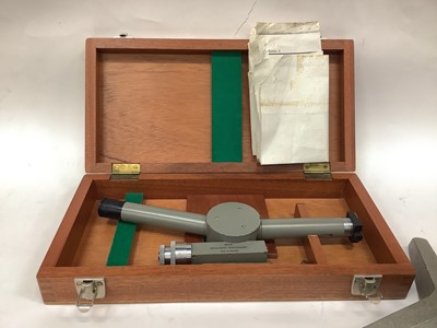 Lot 2548 - Beck Wavelength Spectroscope in case