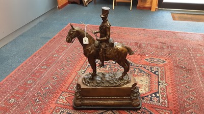 Lot 390 - Impressive bronze figure of a French soldier