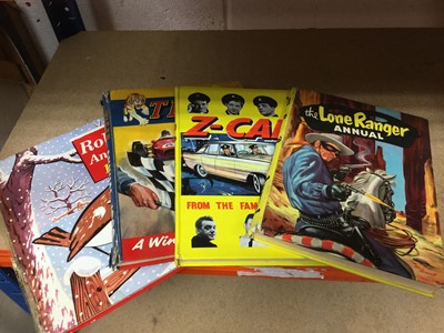 Lot 331 - Collection of various children's annuals and books to include Tiger and Noddy