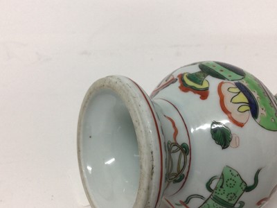 Lot 103 - Chinese famille verte water dropper