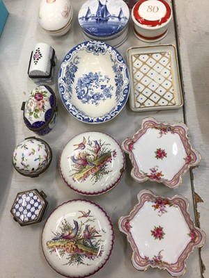 Lot 465 - Collection of ceramic trinket pots and pin dishes