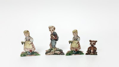 Lot 1112 - Four Wade "Snippet" figures