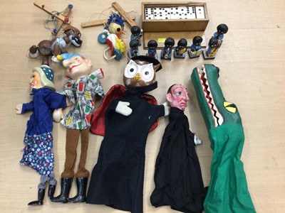 Lot 484 - Group of vintage puppets, dominoes set and Robertson's golly band