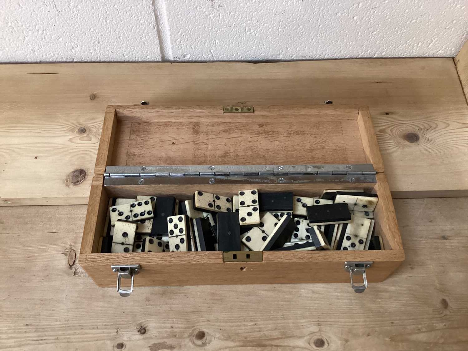 Lot 121 - Collection of antique bone and ebony dominoes