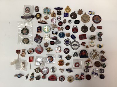 Lot 2514 - London Transport badge together with a collection of various pin badges