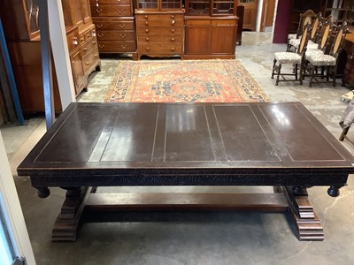 Lot 1410 - Large Jacobean style oak  draw leaf table