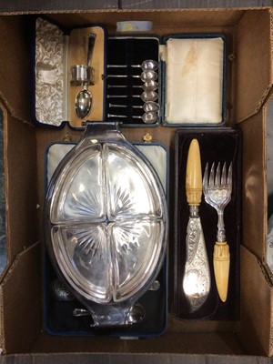 Lot 765 - Cased silver spoon and napkin ring set, together with silver teaspoons and a quantity of silver plate