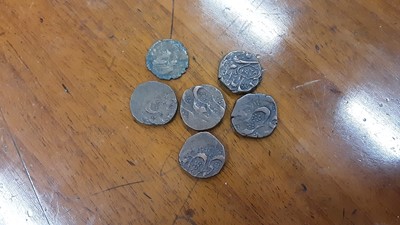 Lot 588 - Various mixed coinage