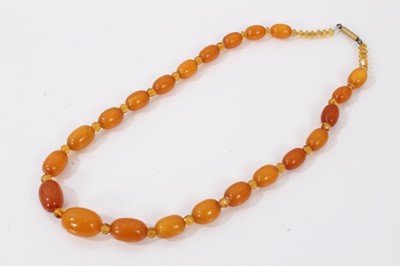 Lot 701 - Amber necklace