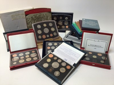 Lot 409 - G.B. - The Royal Mint Proof sets to include 1970, 1974, 1975, 1977, 1979, 1987, 1988 (N.B. Red case) 1993, 1996, 1998, 2000 x 2, 2003 executive set, 2005 (N.B. Red case) 2006 (N.B. Blue box) ..