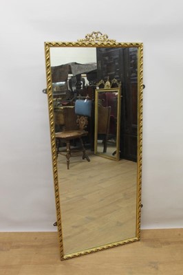 Lot 1019 - Gilt wall mirror