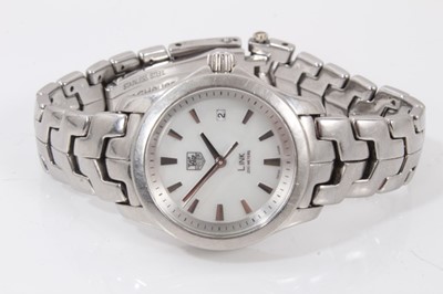 Lot 737 - Ladies Tag Heuer WJF1310 stainless steel wristwatch