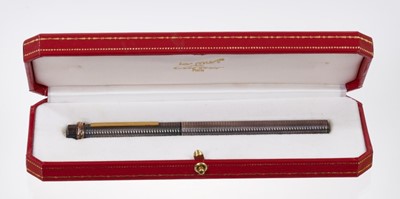 Lot 562 - Cartier Les Must de Cartier silver fountain pen