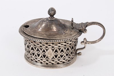 Lot 866 - 19th century Scottish horn snuff box, two silver mustard pots and silver handled magnifying glass.