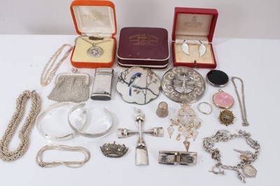 Lot 662 - Group of silver jewellery to include a pair of David Andersen silver and guilloche enamel 'leaf' ear clips in box, David Andersen silver and guilloche enamel brooch depicting a bird, 65mm, in origi...