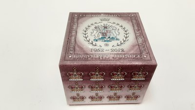 Lot 1142 - Emma Bridgewater Diamond Jubilee Limited Edition pottery mug in original box