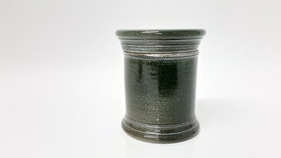 Lot 1183 - Steve Harrison studio pottery salt glazed jar with lid, dated 1995, 12cm high