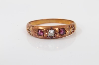 Lot 4 - Victorian 18ct rose gold ruby and diamond three stone ring