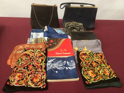 Lot 2188 - Box of vintage accessories including handbags, silk Capri souvenir scarf, Soochow Chinese embroidered scarf boxed and other scarves. Boxed handerchiefs plus a quantity of other handerchiefs, childr...