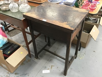 Lot 439 - 1930's Oak cased singer sewing machine table